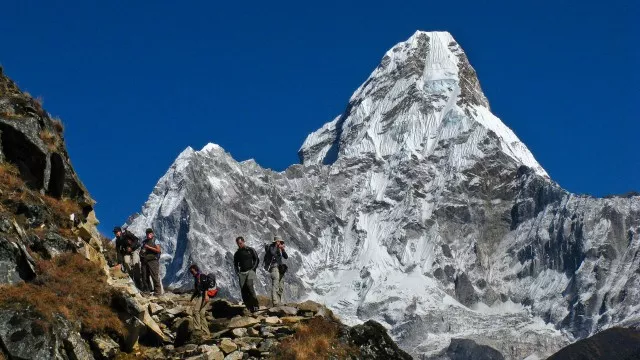 Ama Dablam Everest Gokyo Trekking