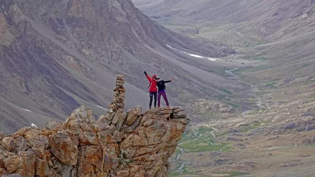 pamir-highway-trekking