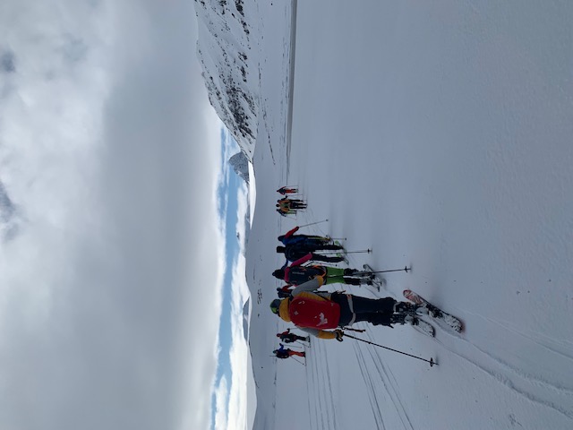 Start der Skitour am Packeis